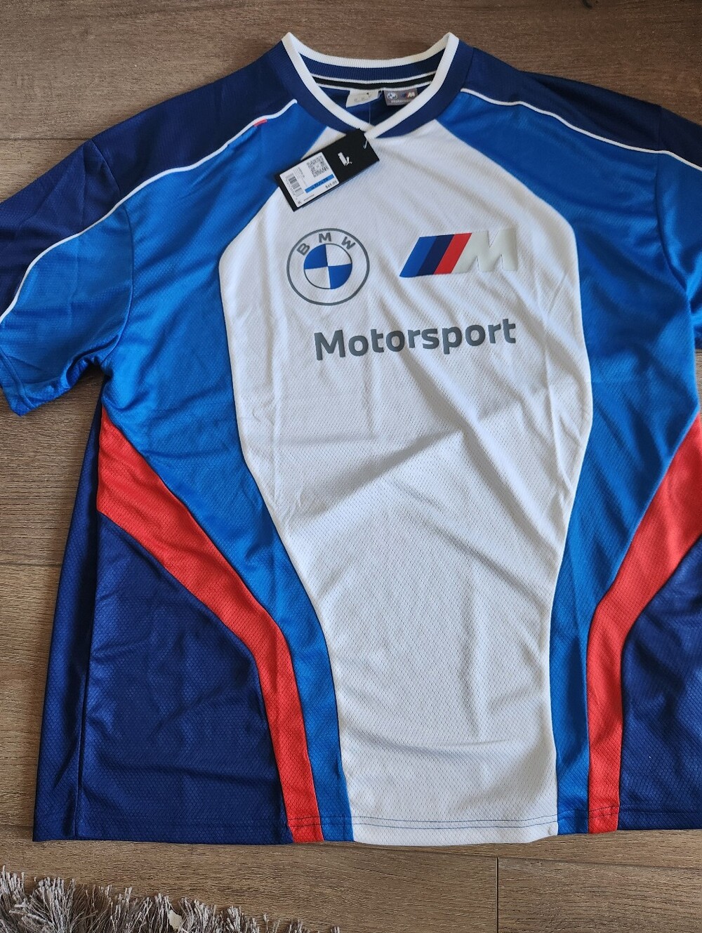Puma BMW M Motorsport Lifestyle Men's Jersey Size Extra Large NWT Black V-Neck